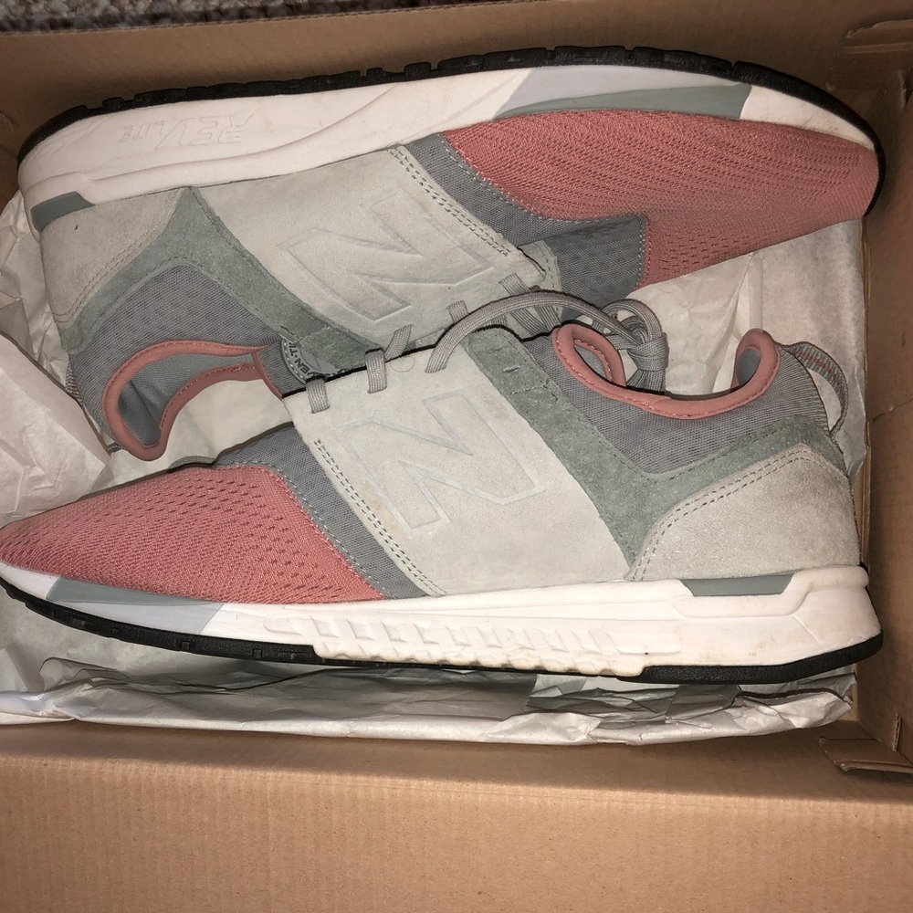 New Balance 247